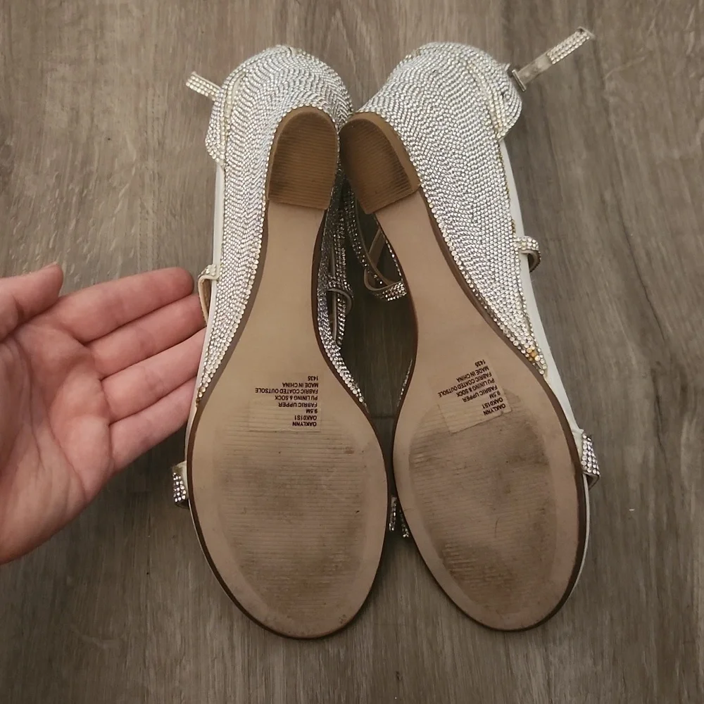🌞2/$30 // STEVE MADDEN: Crystal Crisscross Strap Wedge Sandals - Picture 9 of 13